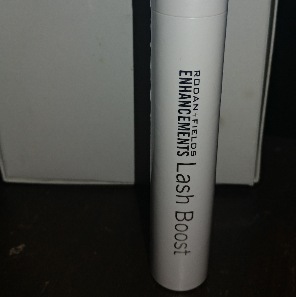 Rodan + Fields Enhancements Lash Boost